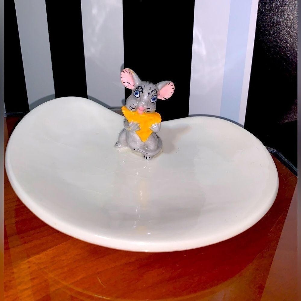 Vintage 1971 Mouse W/ Cheese Appetizer Snack Plate Kitsch Handmade Ceramic Dish